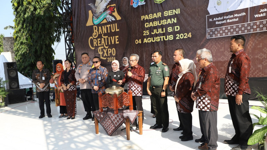 Resmi Dibuka! Ratusan Stan Ramaikan Bantul Creative Expo 2024