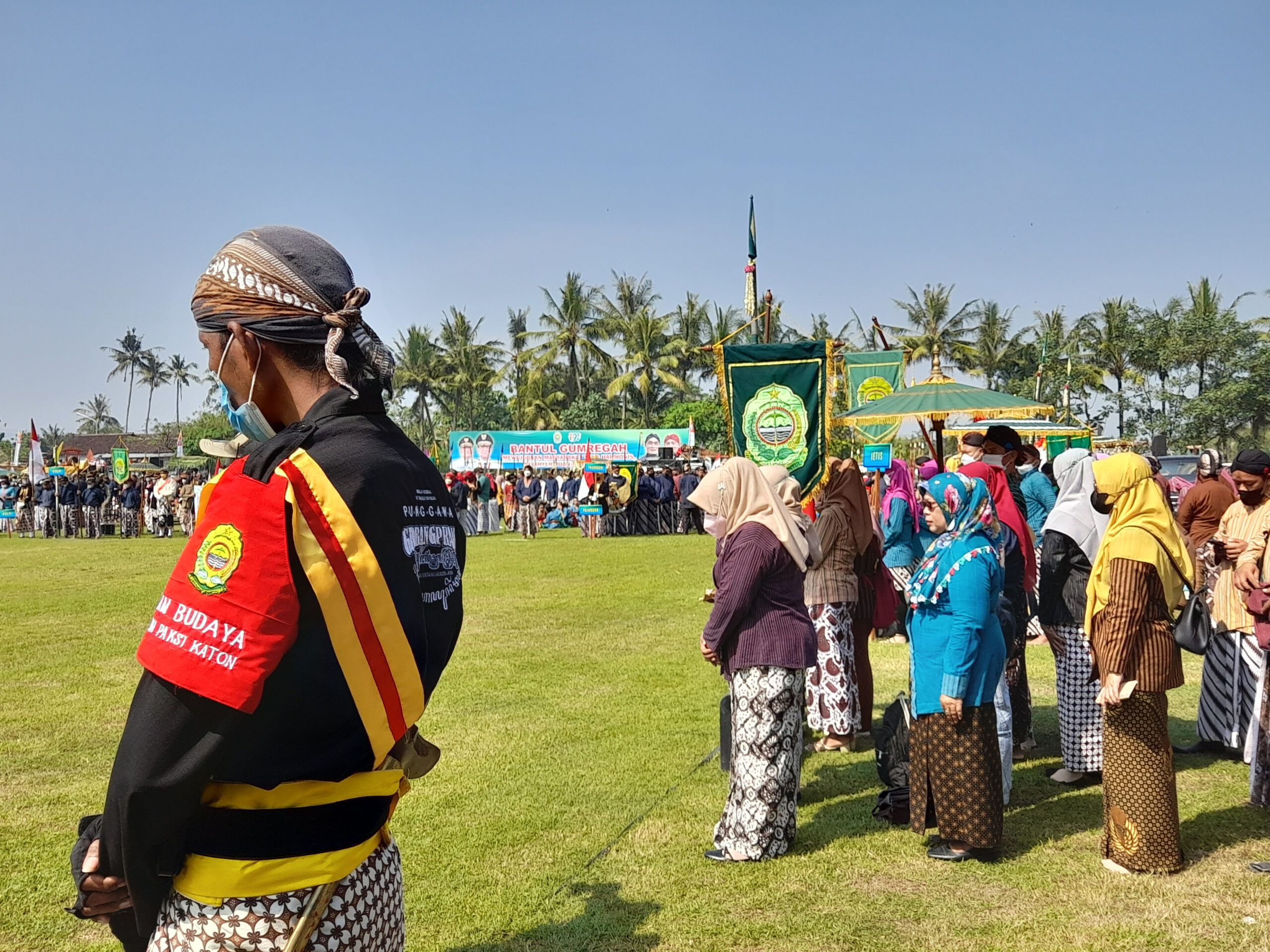 Iring-iringan Bregada Kapanewon Meriahkan Hari Jadi ke-191 Kabupaten Bantul